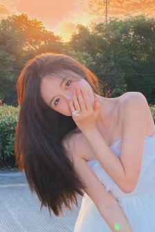 白白嫩嫩又小又紧